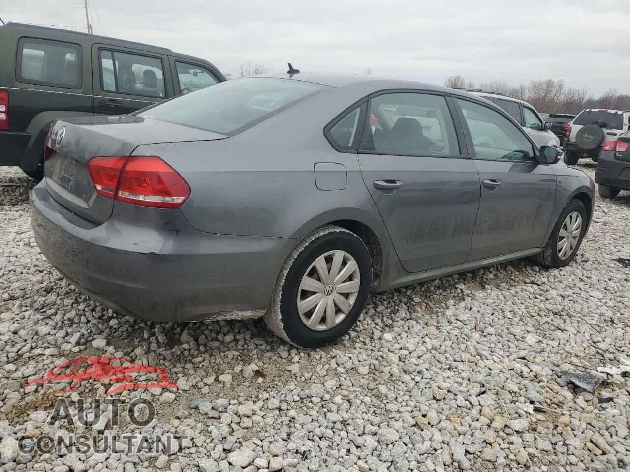 VOLKSWAGEN PASSAT 2012 - 1VWAP7A32CC075896