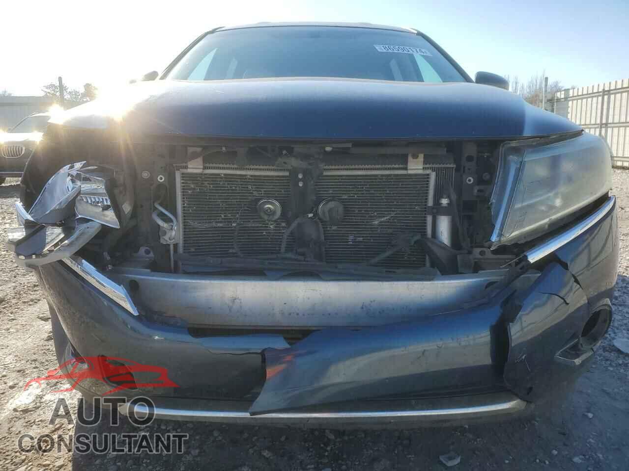 NISSAN PATHFINDER 2015 - 5N1AR2MM3FC682782