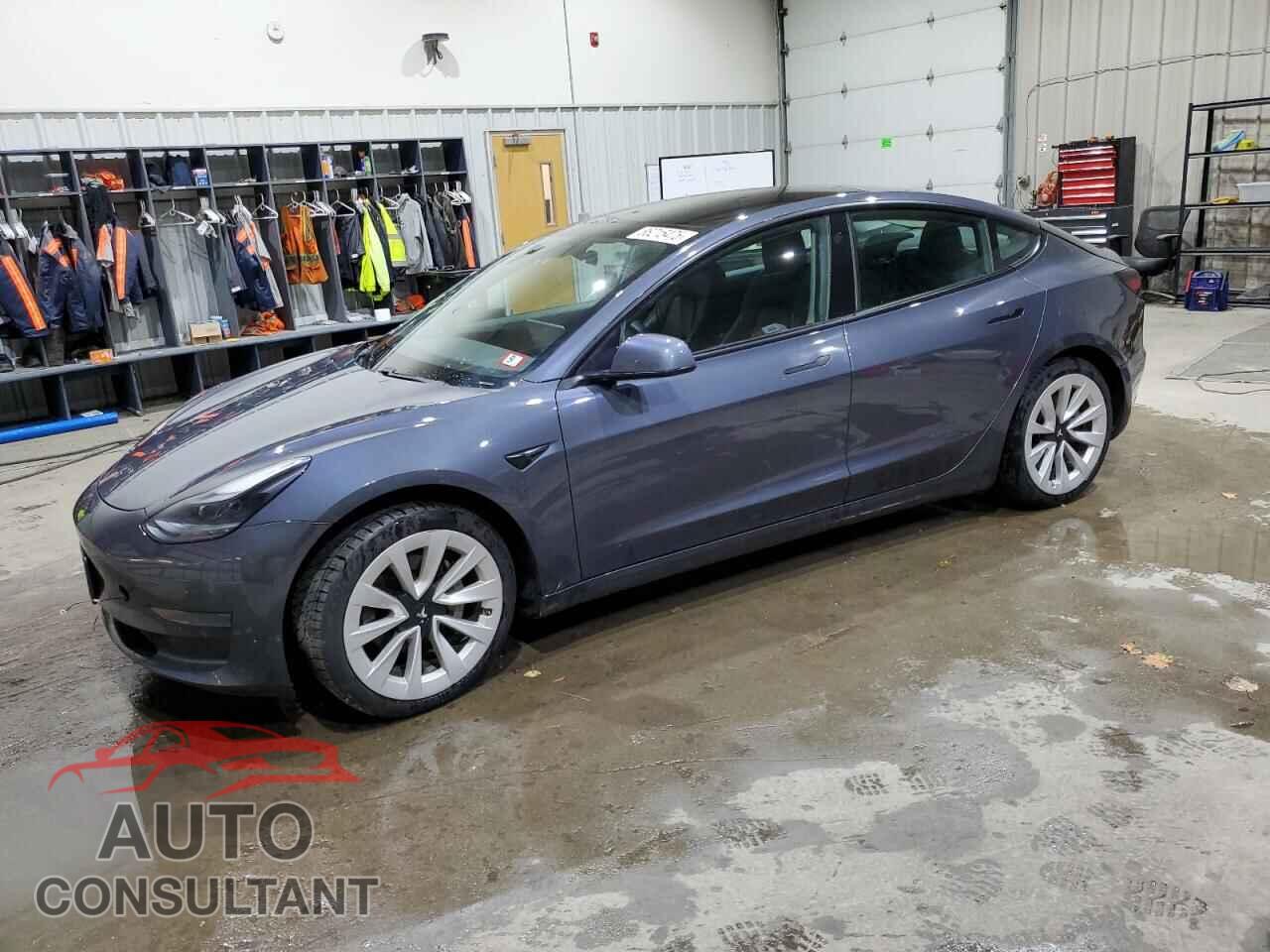 TESLA MODEL 3 2021 - 5YJ3E1EA1MF908129