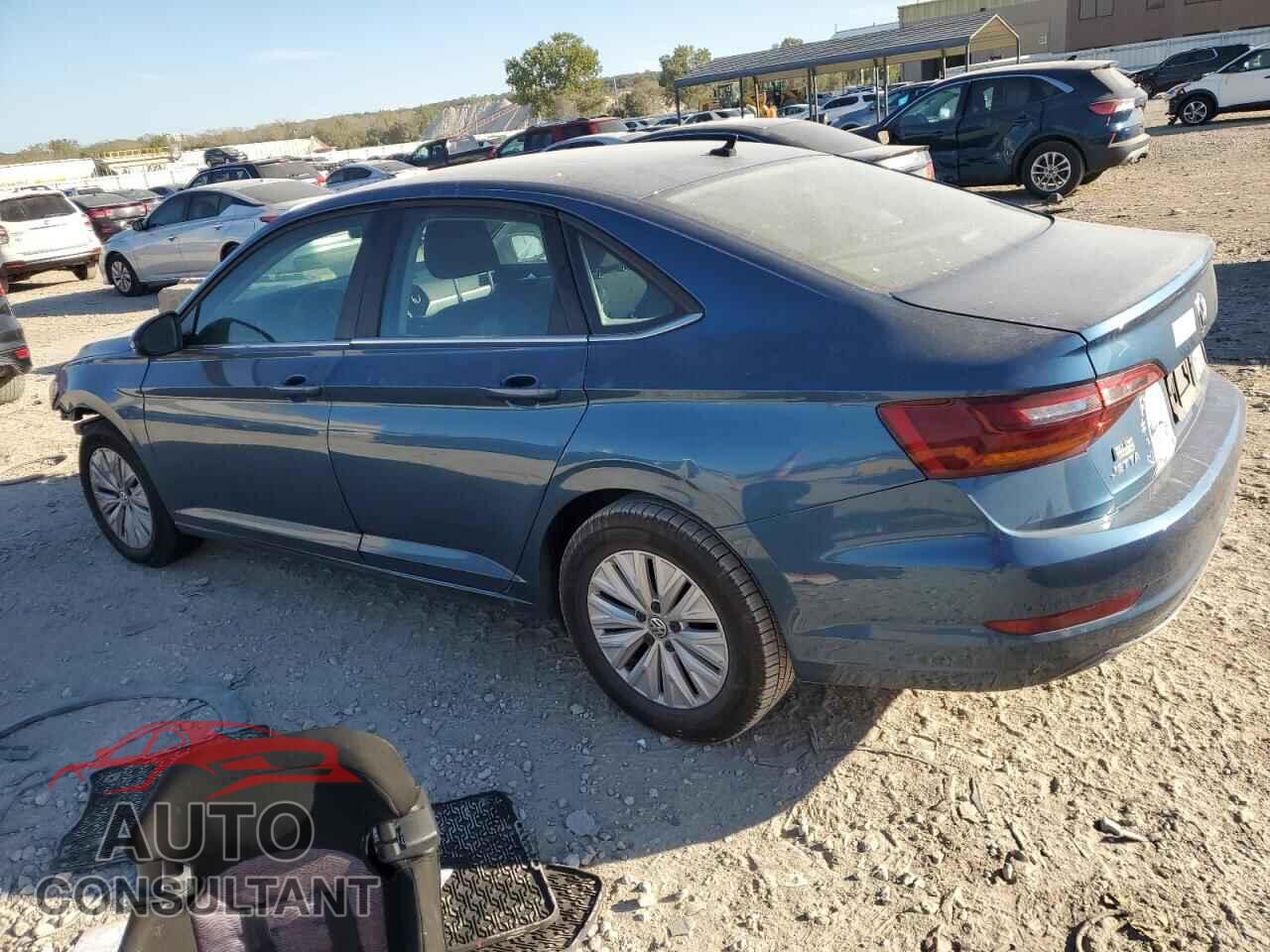 VOLKSWAGEN JETTA 2019 - 3VWCB7BU7KM175682