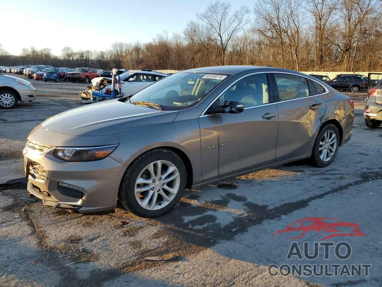 CHEVROLET MALIBU 2017 - 1G1ZE5ST1HF272068