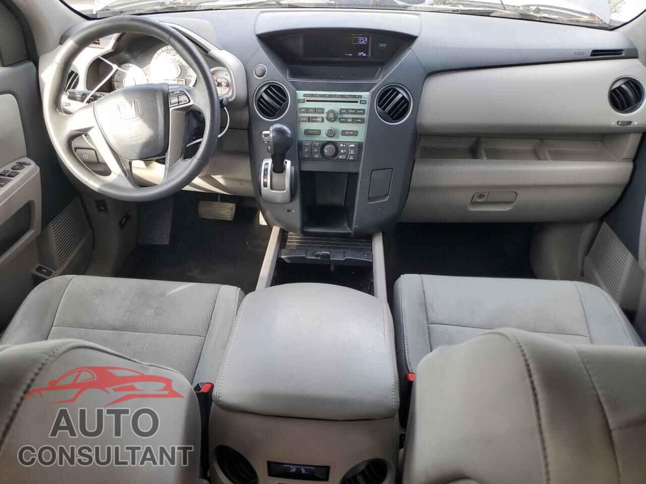 HONDA PILOT 2011 - 5FNYF3H25BB002677