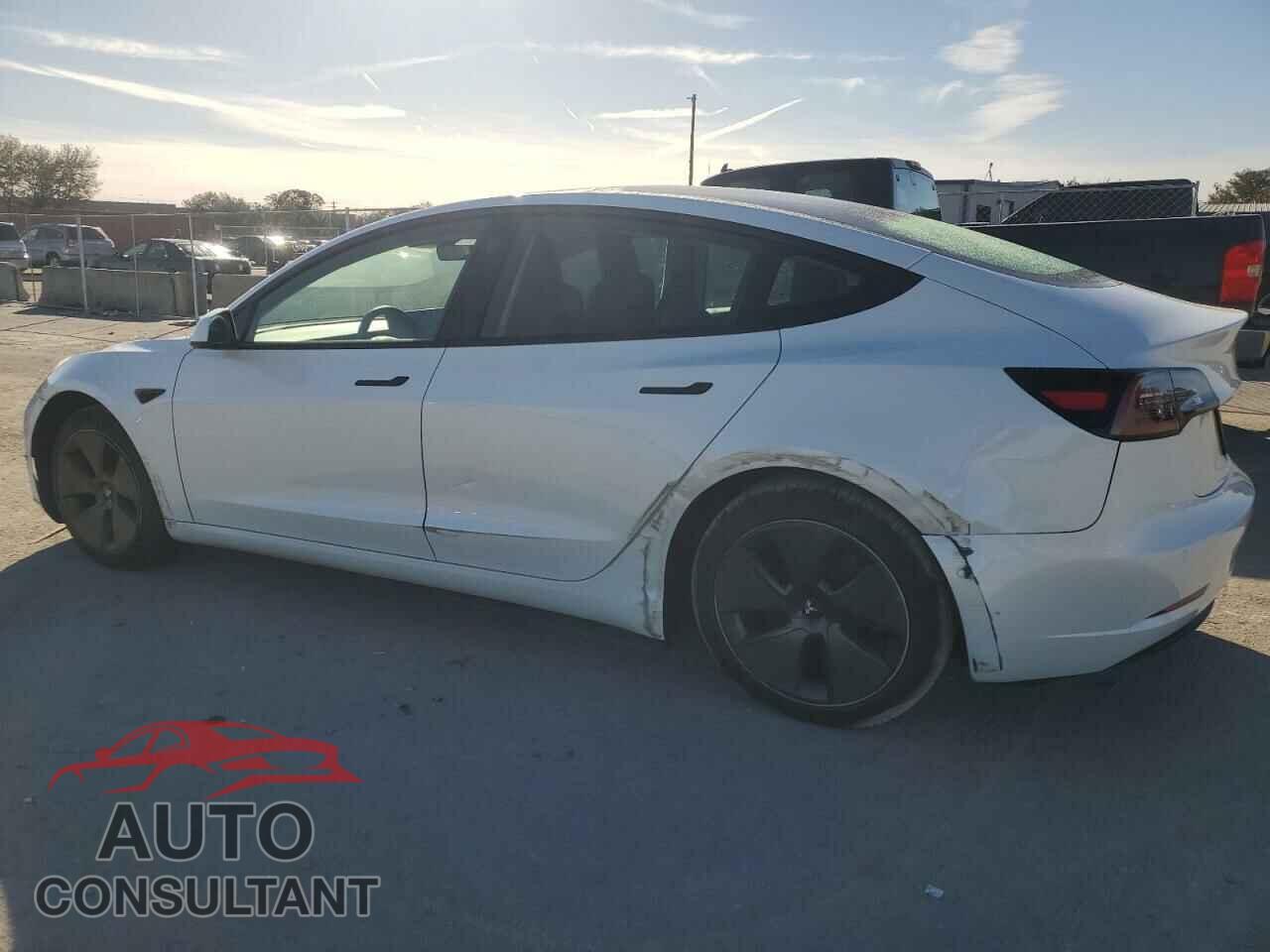 TESLA MODEL 3 2022 - 5YJ3E1EB2NF103976