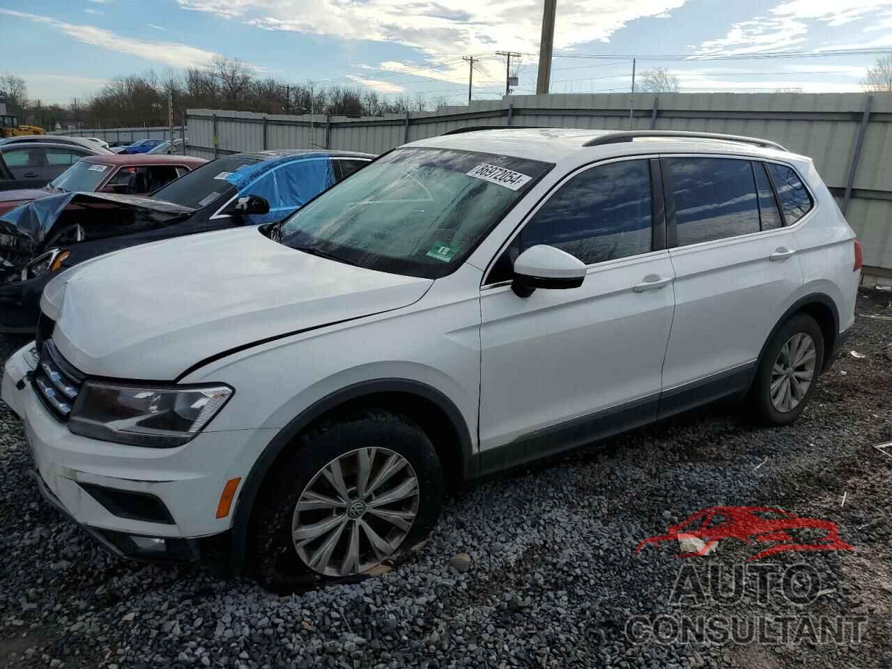 VOLKSWAGEN TIGUAN 2018 - 3VV3B7AX4JM087025