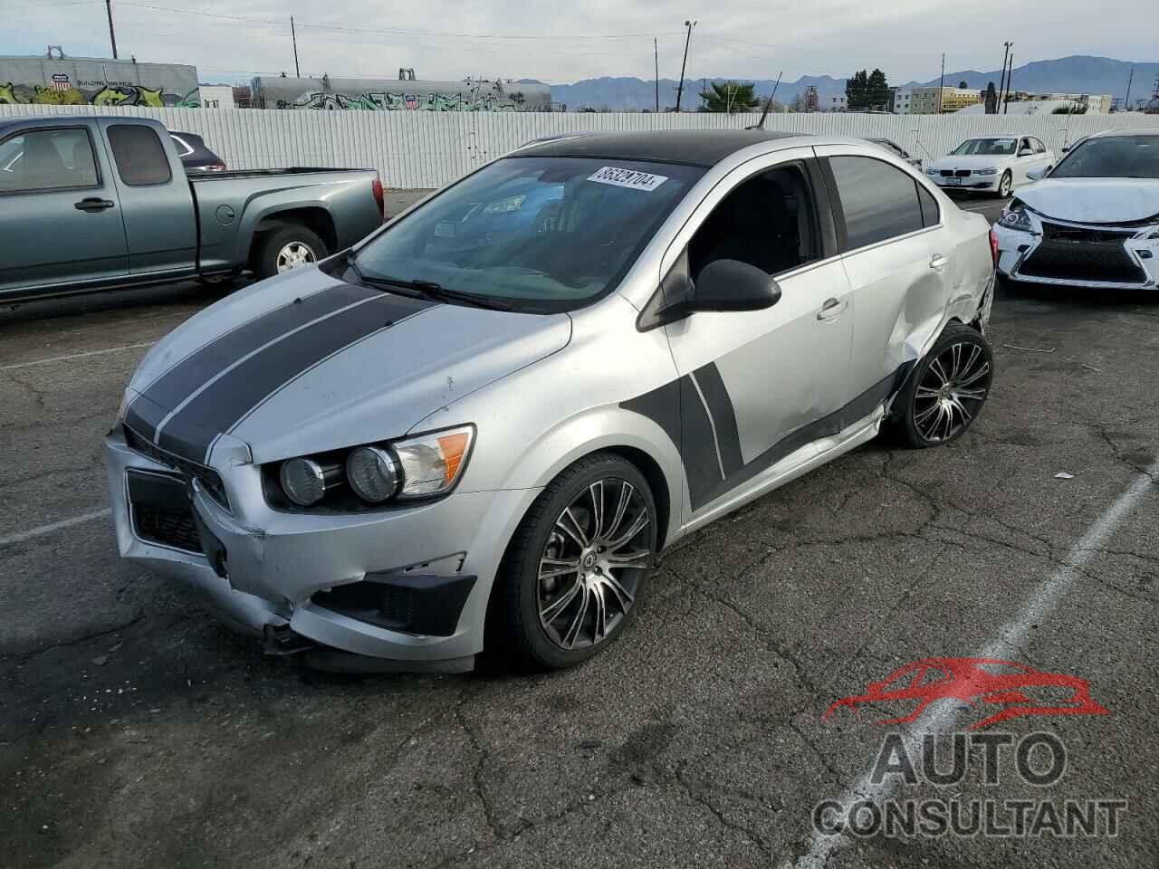 CHEVROLET SONIC 2012 - 1G1JD5SB5C4180537