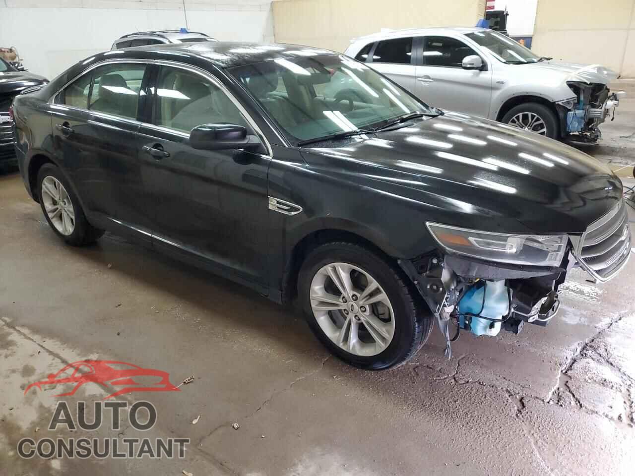 FORD TAURUS 2015 - 1FAHP2E86FG104152