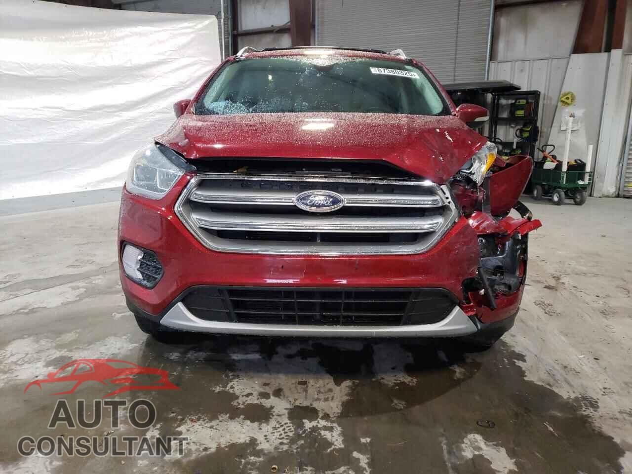 FORD ESCAPE 2017 - 1FMCU9JD1HUB05850