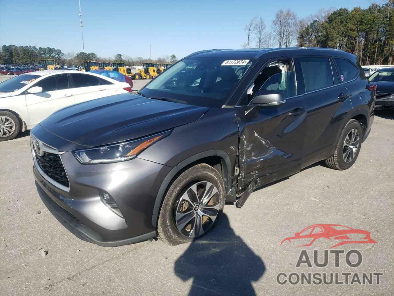 TOYOTA HIGHLANDER 2021 - 5TDGZRAH2MS082863