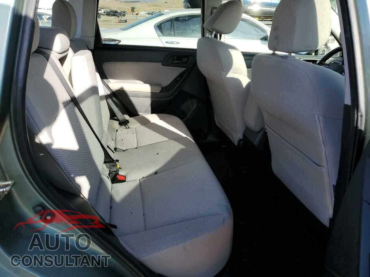 SUBARU FORESTER 2017 - JF2SJAEC7HH576973
