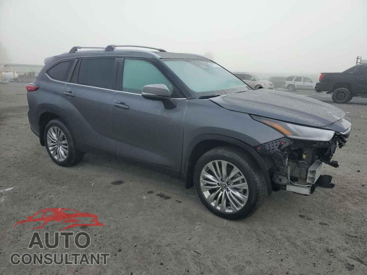 TOYOTA HIGHLANDER 2023 - 5TDKDRBH4PS523887