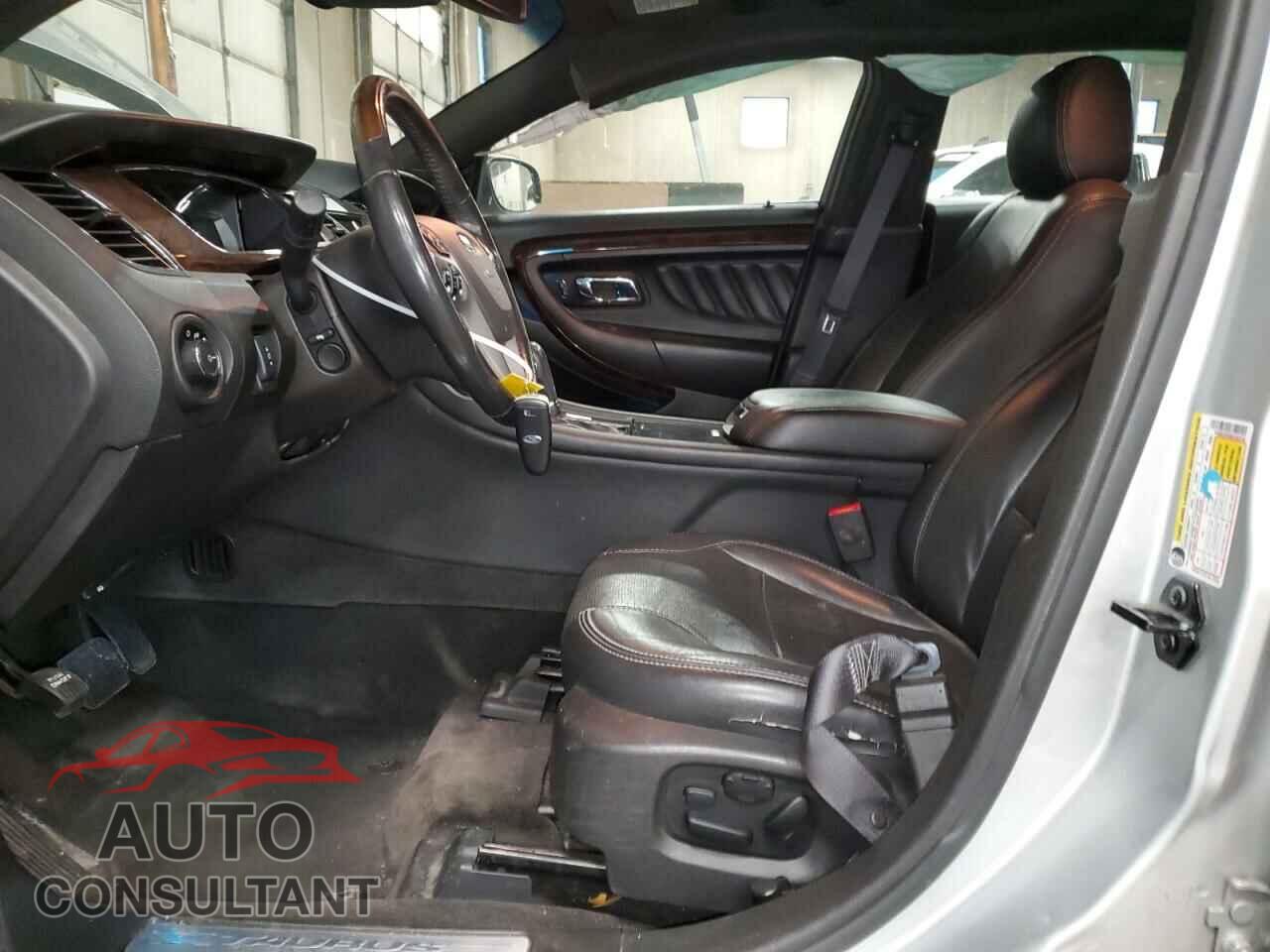 FORD TAURUS 2013 - 1FAHP2F83DG162120