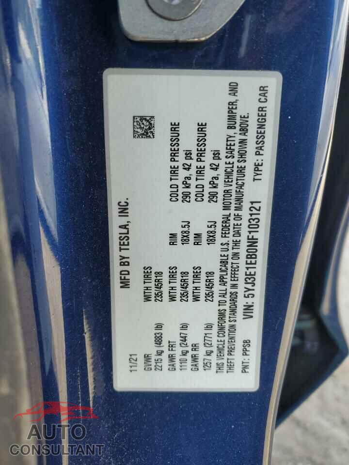 TESLA MODEL 3 2022 - 5YJ3E1EB0NF103121