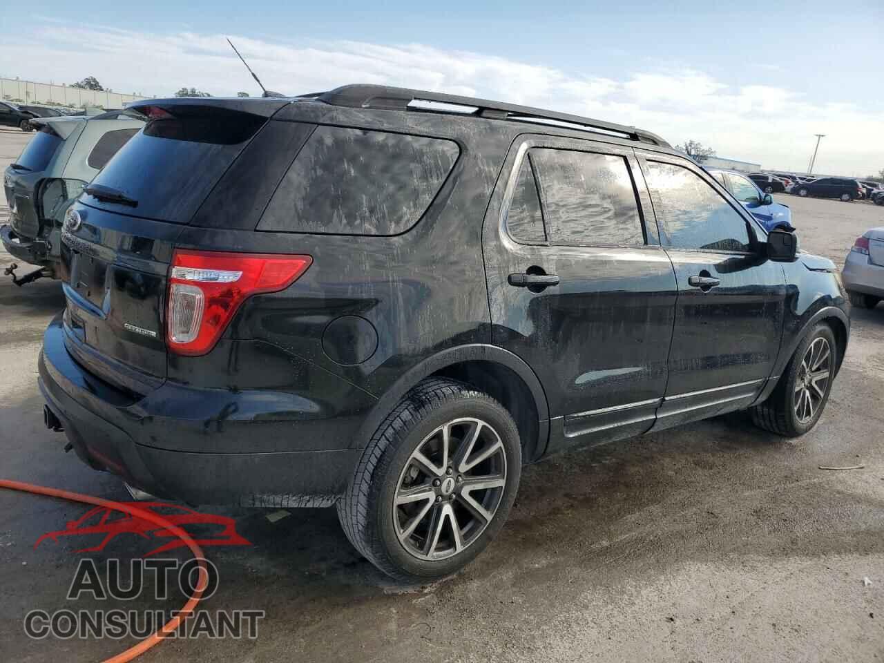 FORD EXPLORER 2015 - 1FM5K7D81FGA83233