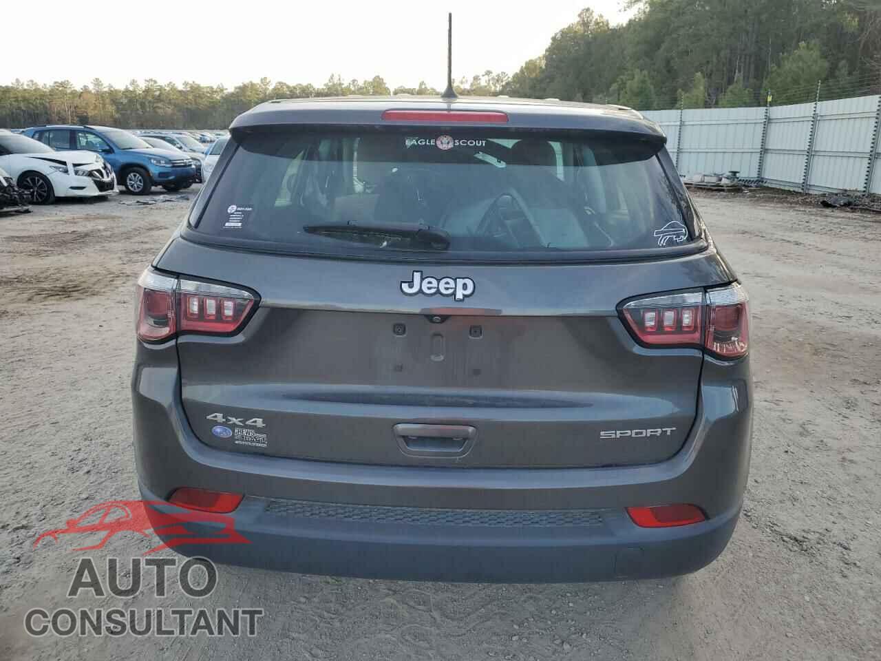 JEEP COMPASS 2018 - 3C4NJDAB1JT344404
