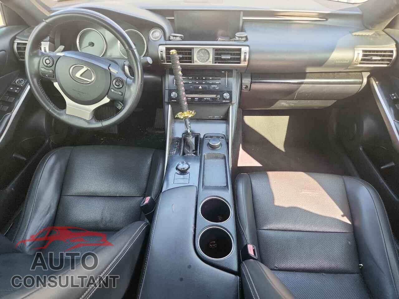 LEXUS IS 2014 - JTHBF1D25E5037143