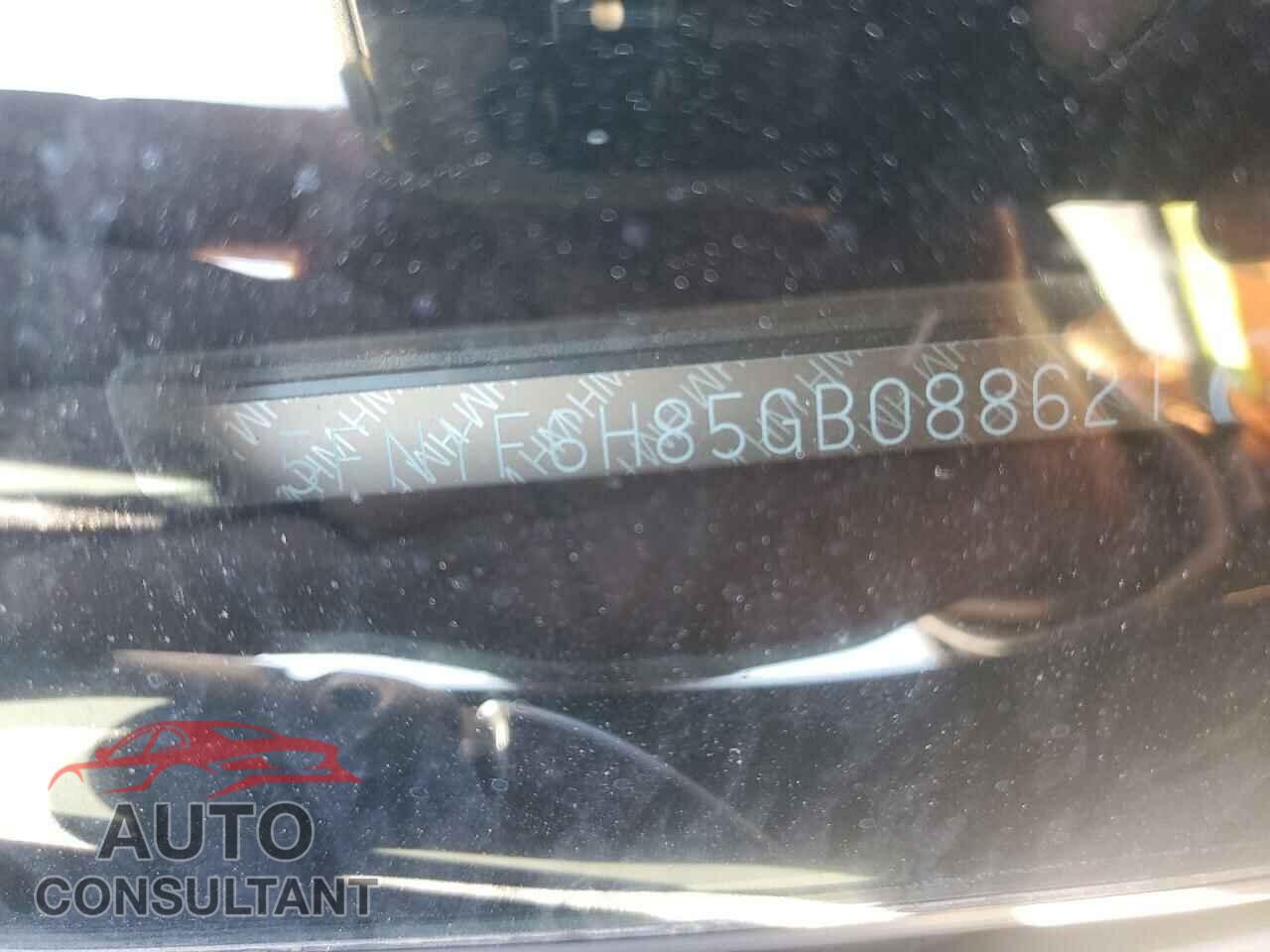 HONDA PILOT 2016 - 5FNYF6H85GB088621