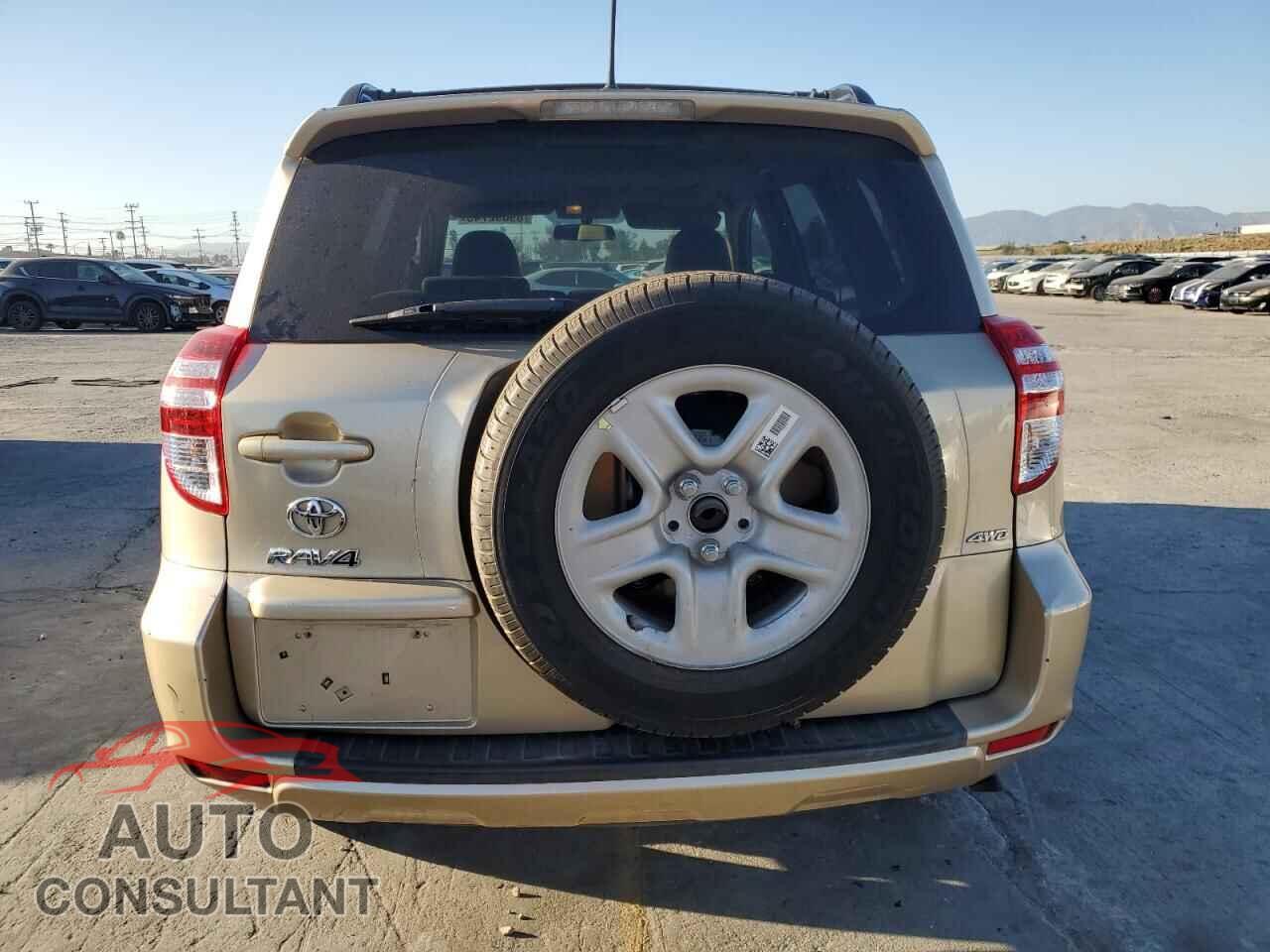 TOYOTA RAV4 2011 - 2T3BF4DV8BW100334