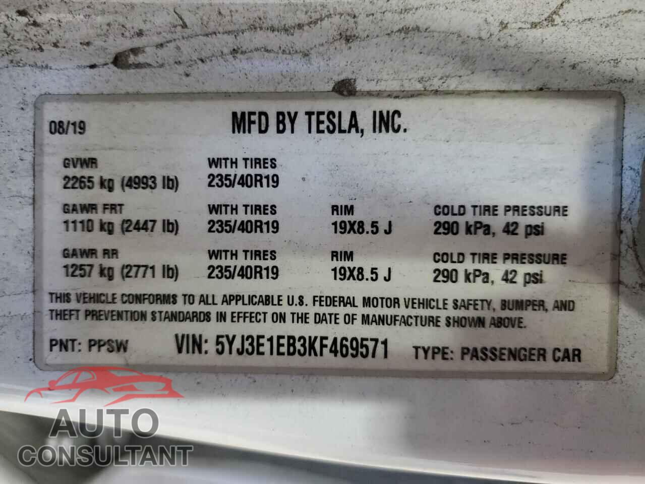 TESLA MODEL 3 2019 - 5YJ3E1EB3KF469571