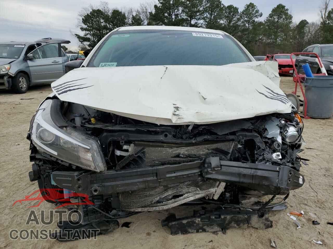 KIA FORTE 2017 - 3KPFK4A71HE057012