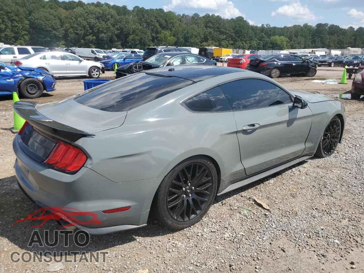 FORD MUSTANG 2018 - 1FA6P8CF2J5165675