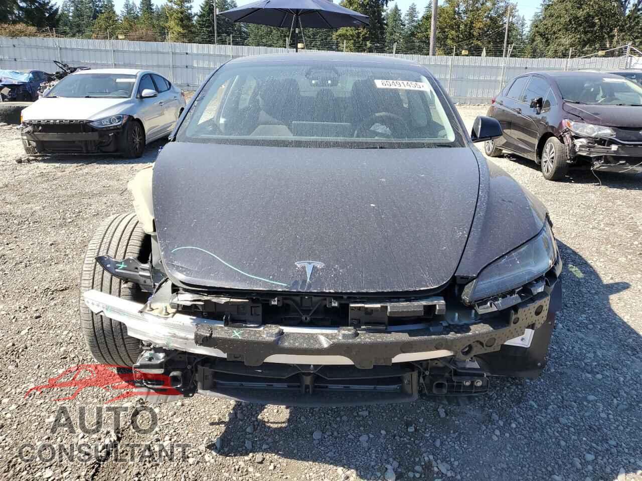 TESLA MODEL 3 2025 - 5YJ3E1EA4SF938660