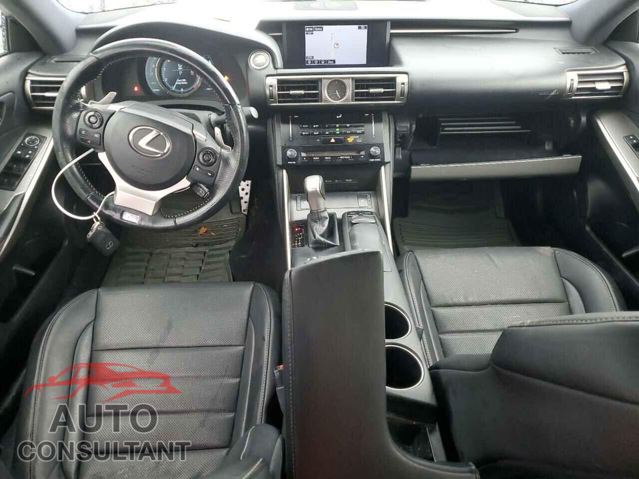 LEXUS IS 2014 - JTHCE1D23E5000812