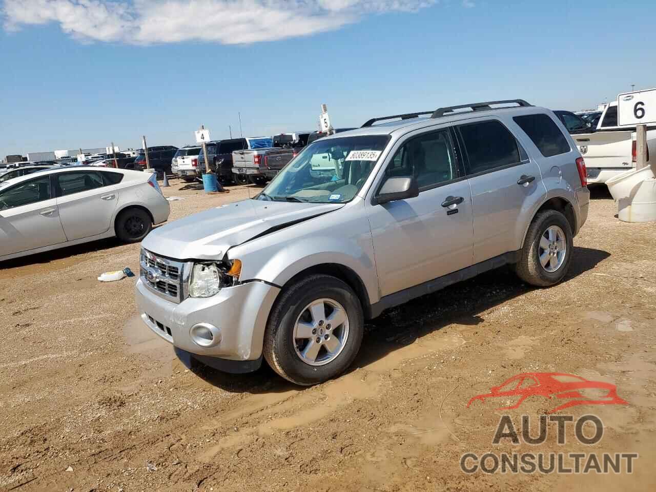 FORD ESCAPE 2011 - 1FMCU0D73BKB90758