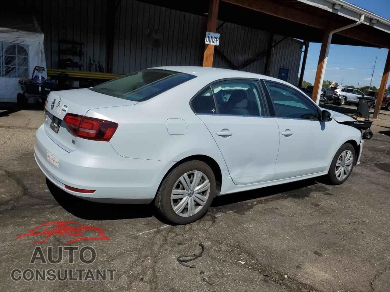 VOLKSWAGEN JETTA 2017 - 3VW2B7AJ9HM388421