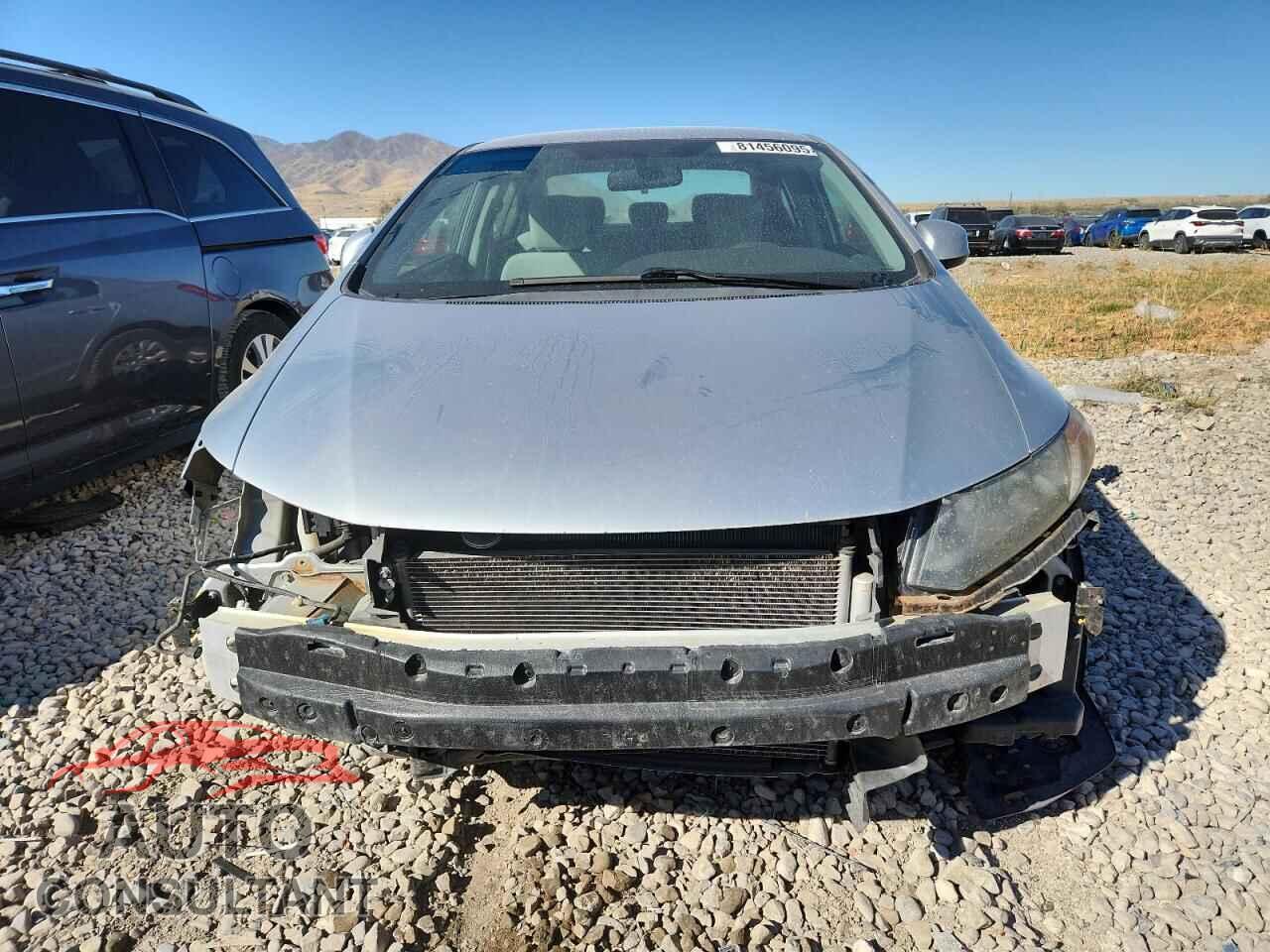 HONDA CIVIC 2012 - 2HGFB2F50CH590236