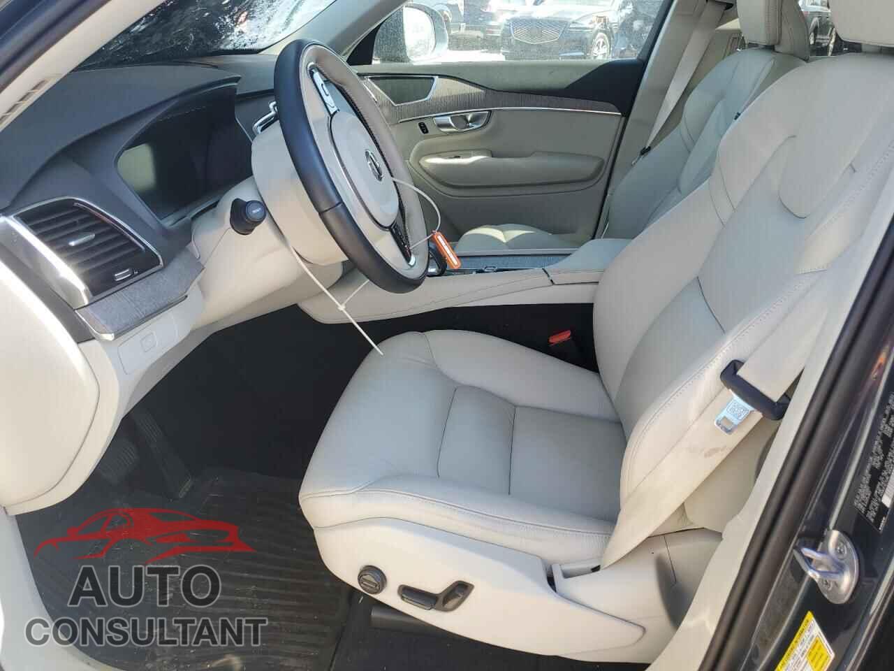 VOLVO XC90 PLUS 2024 - YV4062PE6R1163705