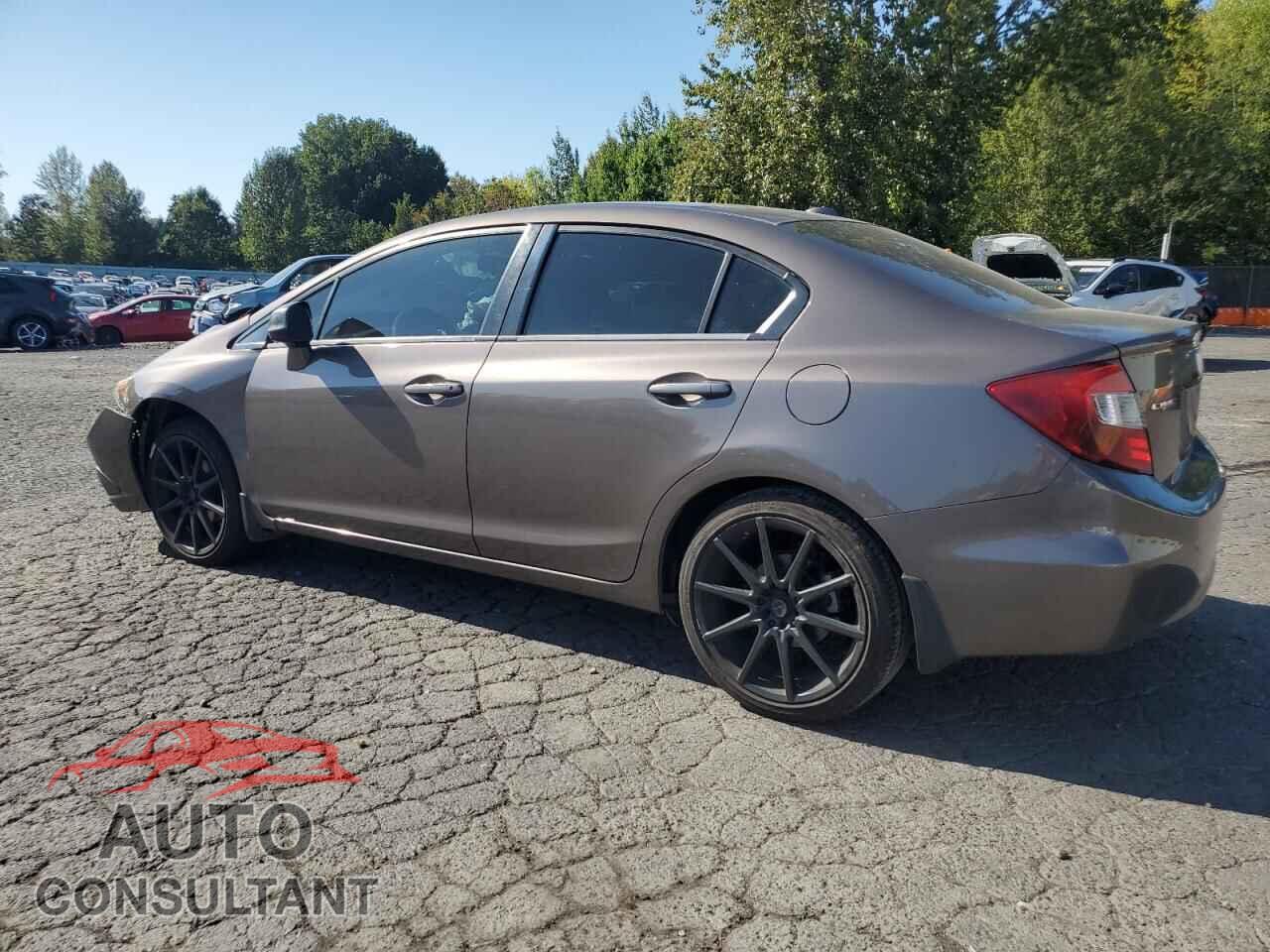 HONDA CIVIC 2012 - 2HGFB2F83CH532972