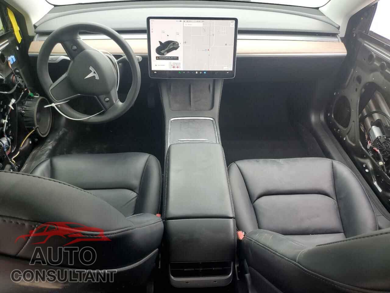 TESLA MODEL 3 2021 - 5YJ3E1EBXMF869517