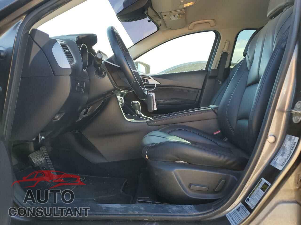 MAZDA 3 2017 - 3MZBN1V76HM130005
