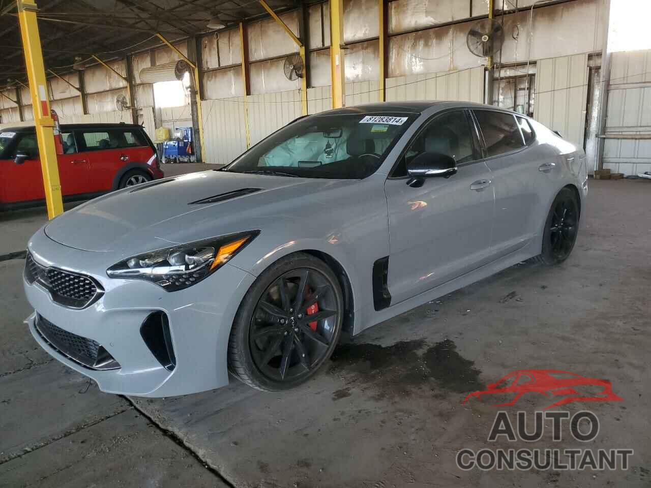 KIA STINGER 2022 - KNAE55LC8N6111584