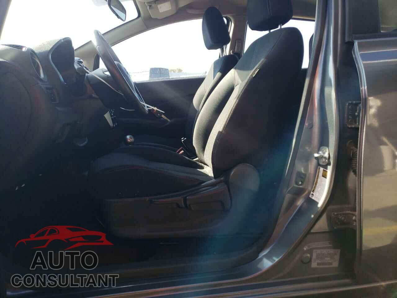 NISSAN VERSA 2017 - 3N1CE2CP3HL354583