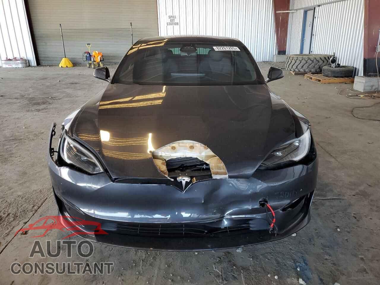 TESLA MODEL S 2024 - 5YJSA1E63RF534763