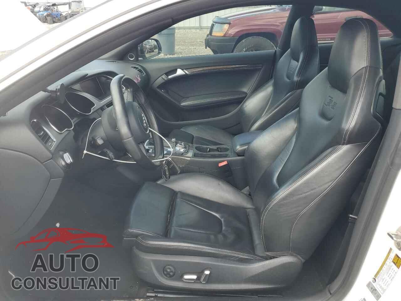 AUDI S5/RS5 2013 - WAUVGAFR2DA032202