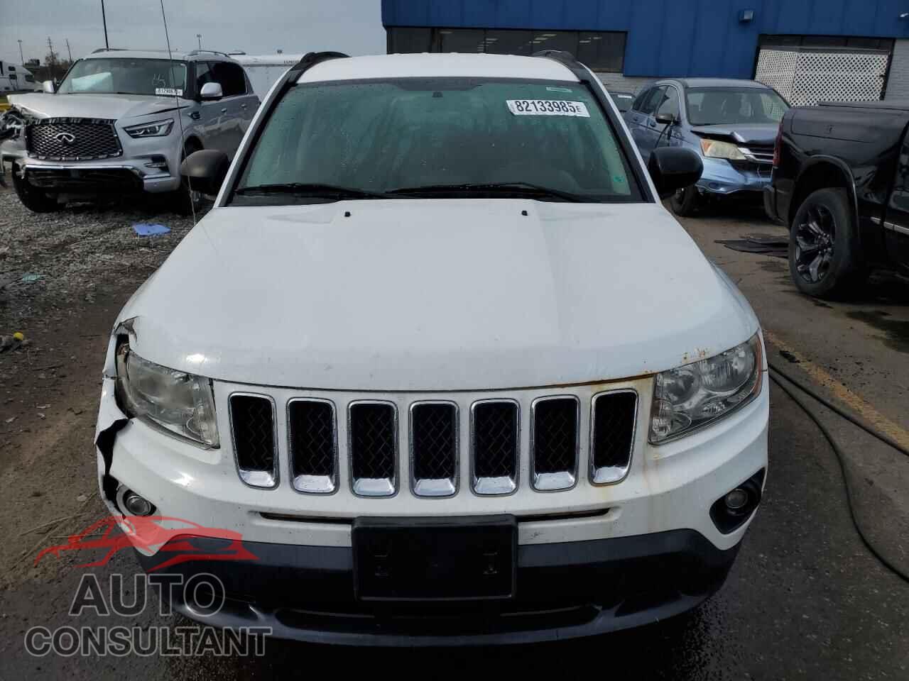 JEEP COMPASS 2011 - 1J4NF1FB3BD249272