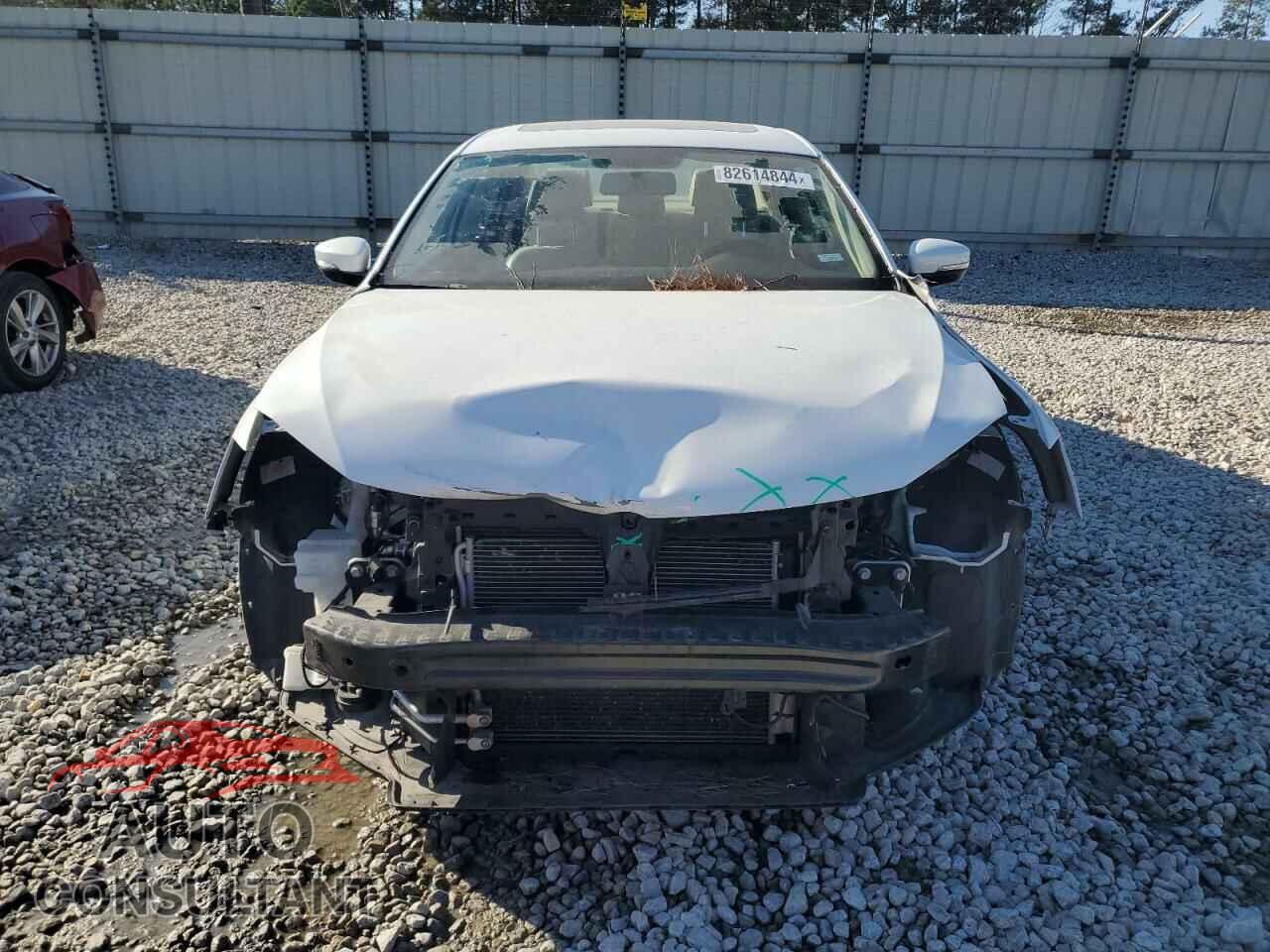 VOLKSWAGEN JETTA 2017 - 3VWDB7AJ3HM406808