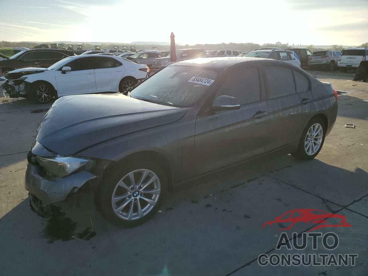 BMW 3 SERIES 2016 - WBA8E1G51GNT36360