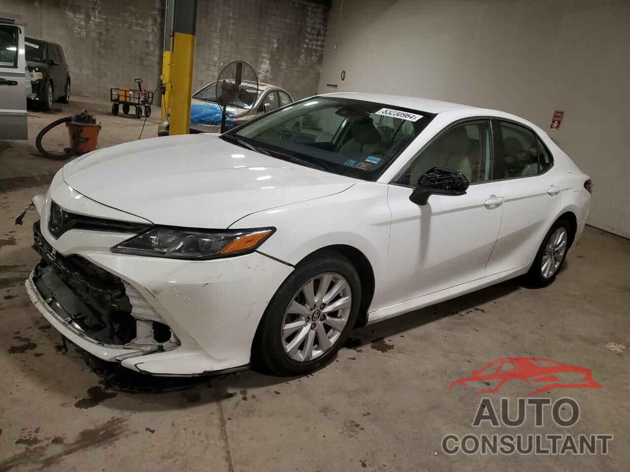TOYOTA CAMRY 2019 - 4T1B11HK4KU291577