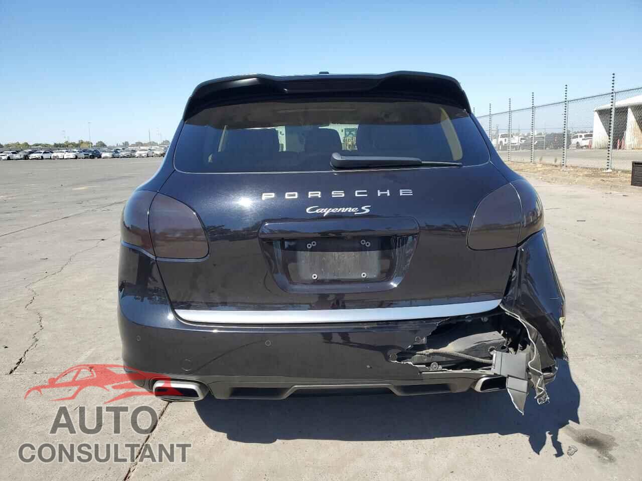 PORSCHE CAYENNE 2011 - WP1AB2A26BLA48631