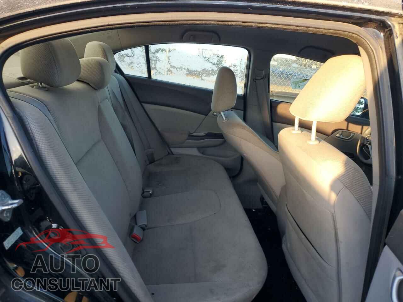 HONDA CIVIC 2012 - 2HGFB2F51CH328080