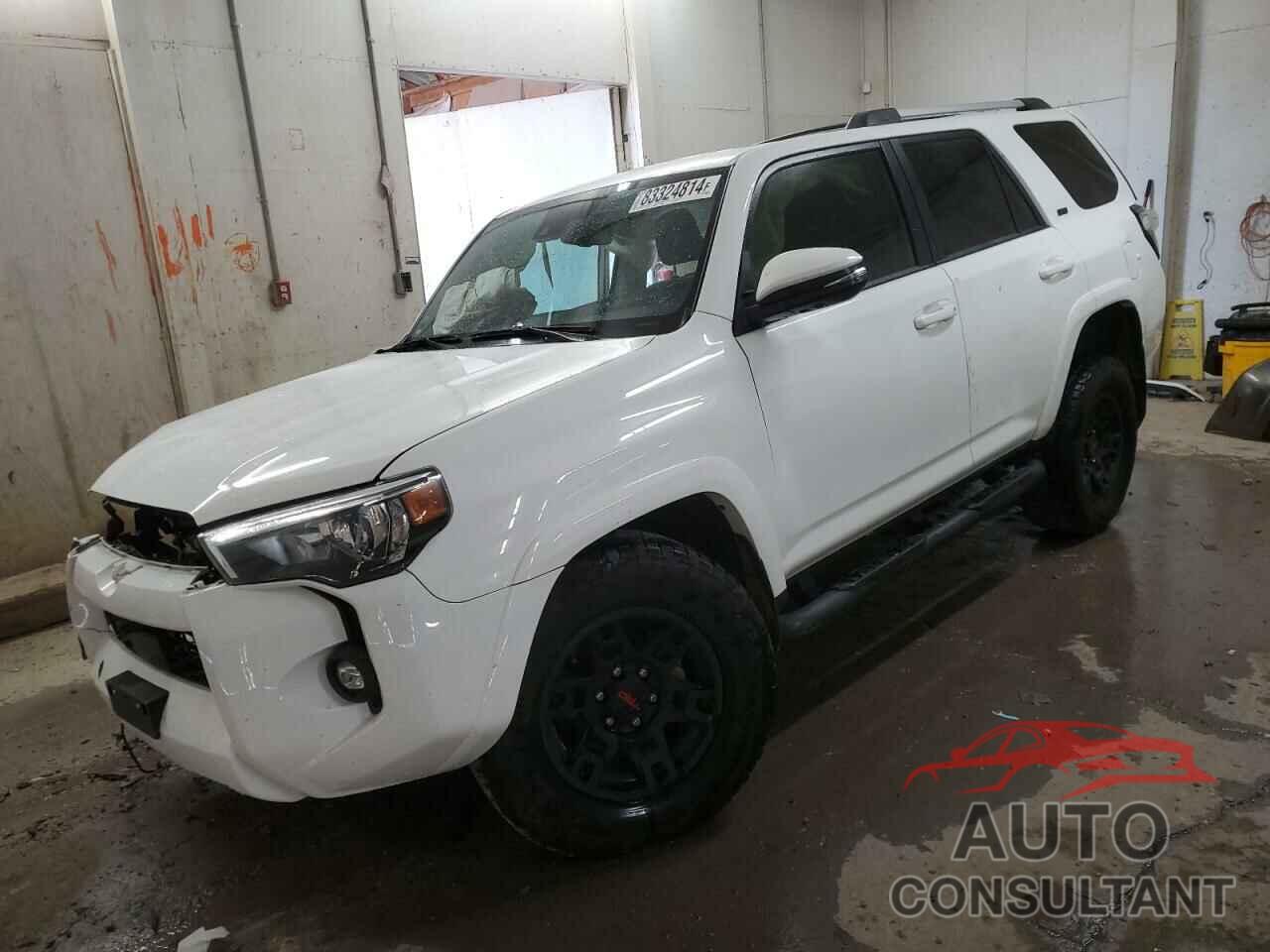 TOYOTA 4RUNNER SE 2023 - JTENU5JR8P6105294