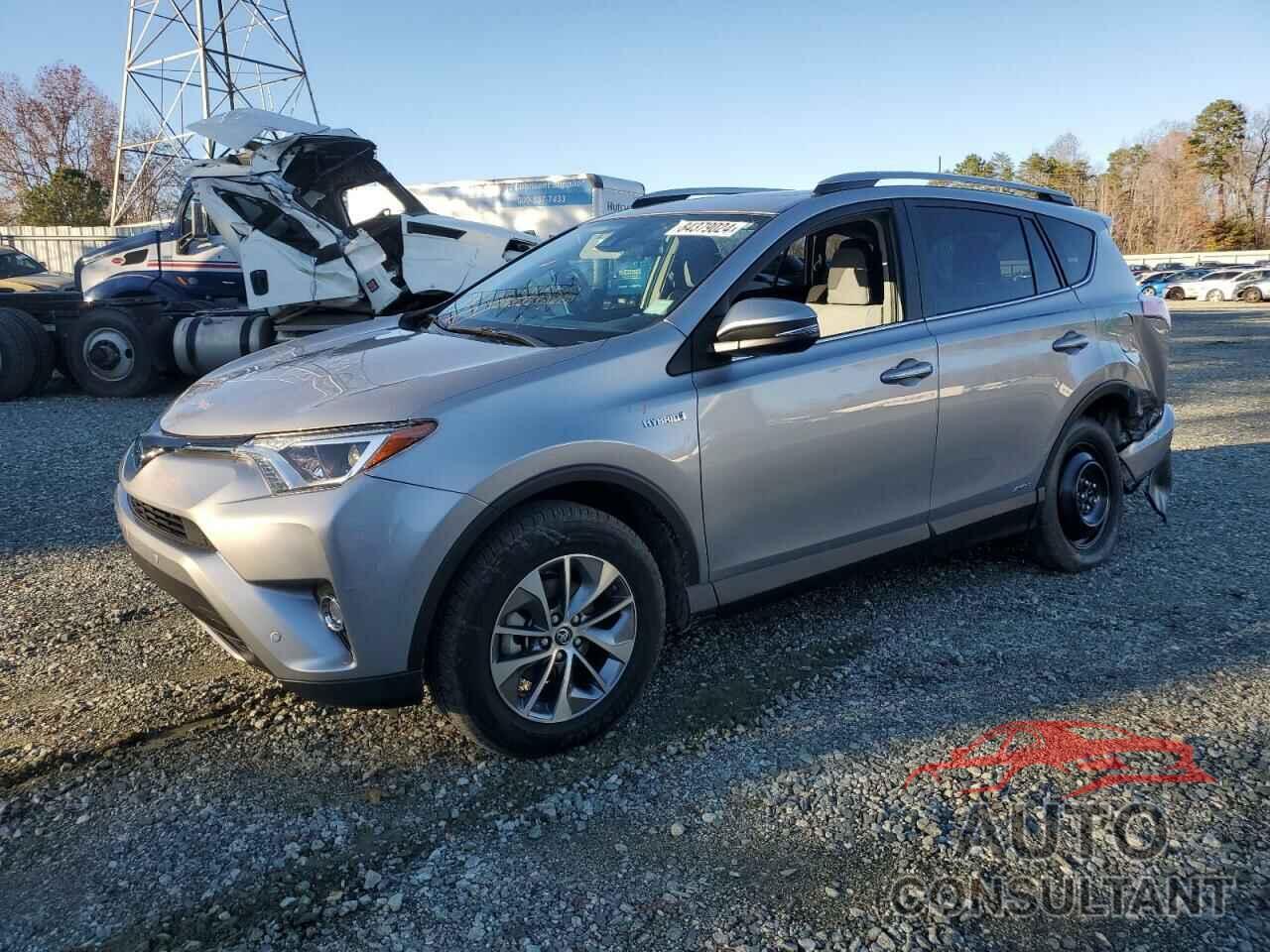 TOYOTA RAV4 2018 - JTMRJREV4JD193454