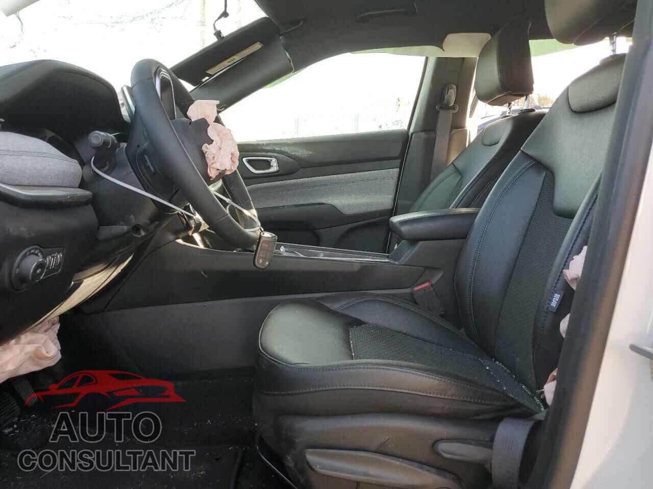 JEEP COMPASS 2024 - 3C4NJDBN0RT103387