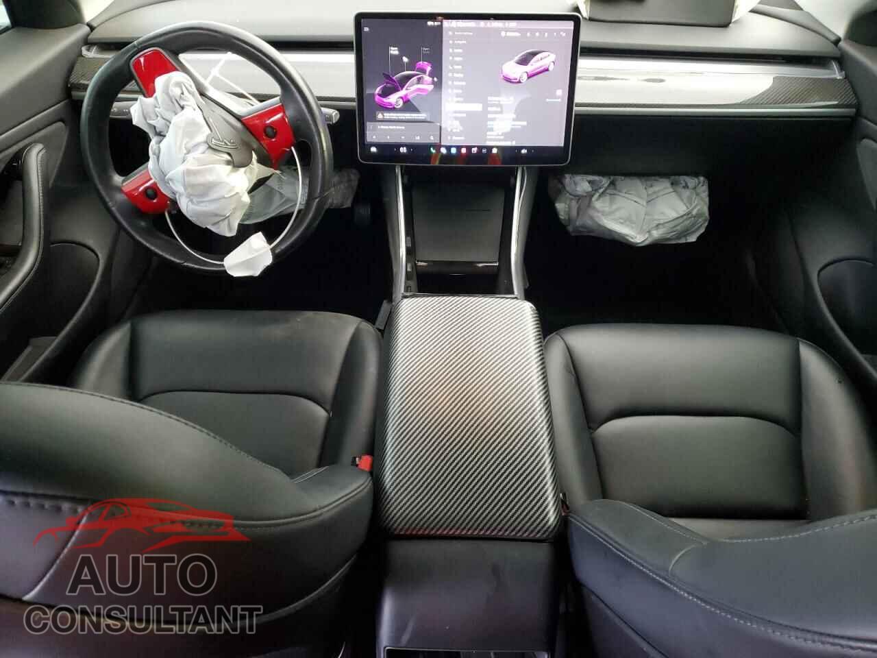 TESLA MODEL 3 2018 - 5YJ3E1EA3JF025144