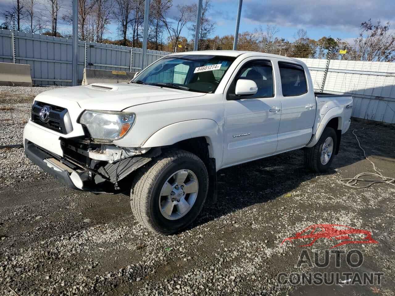 TOYOTA TACOMA 2015 - 5TFJU4GN4FX090559