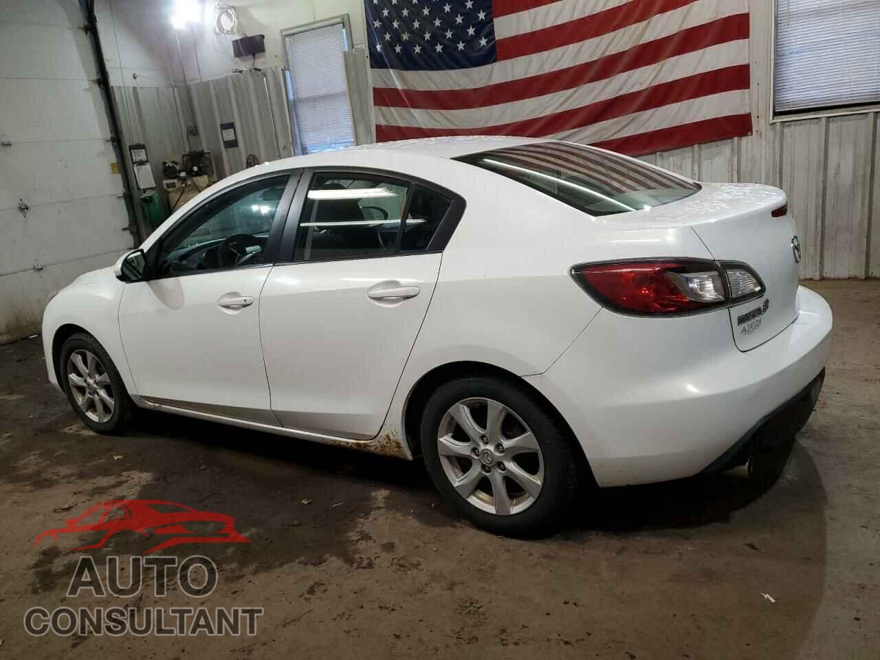 MAZDA 3 2010 - JM1BL1SG4A1258257