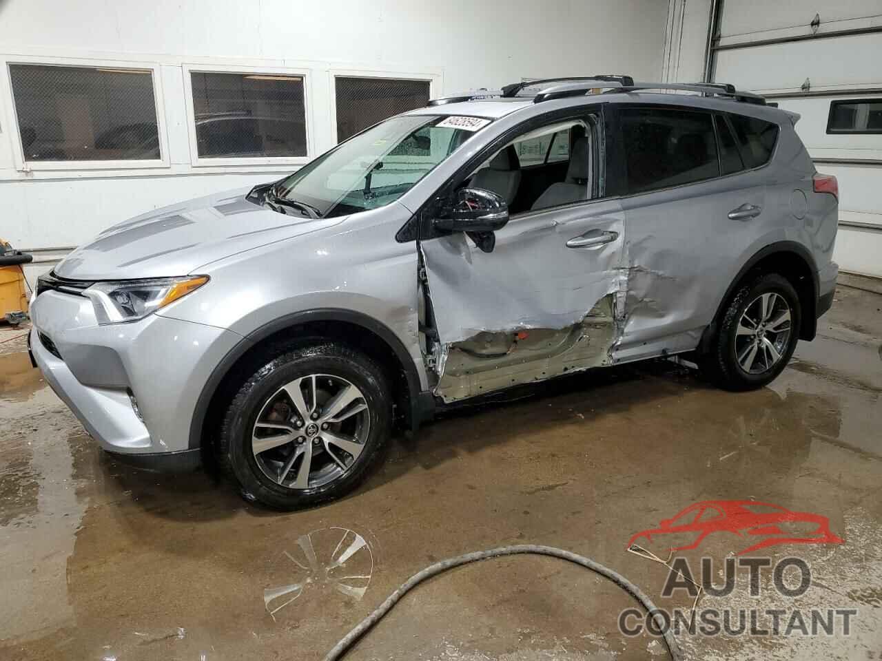 TOYOTA RAV4 2017 - 2T3RFREV8HW620150